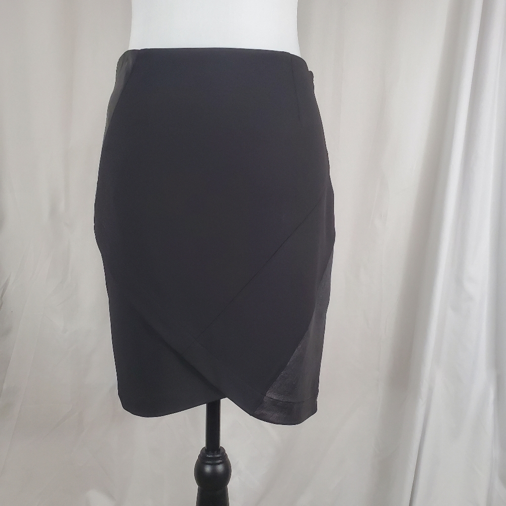 ♧ Miha Black Crossover Pencil Skirt Size 6 Faux Leather and Knit